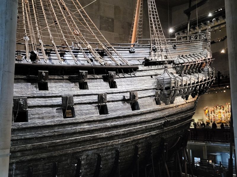 Beeindruckend groß und gut erhalten ist das gerettete Wrack des Schiffs
